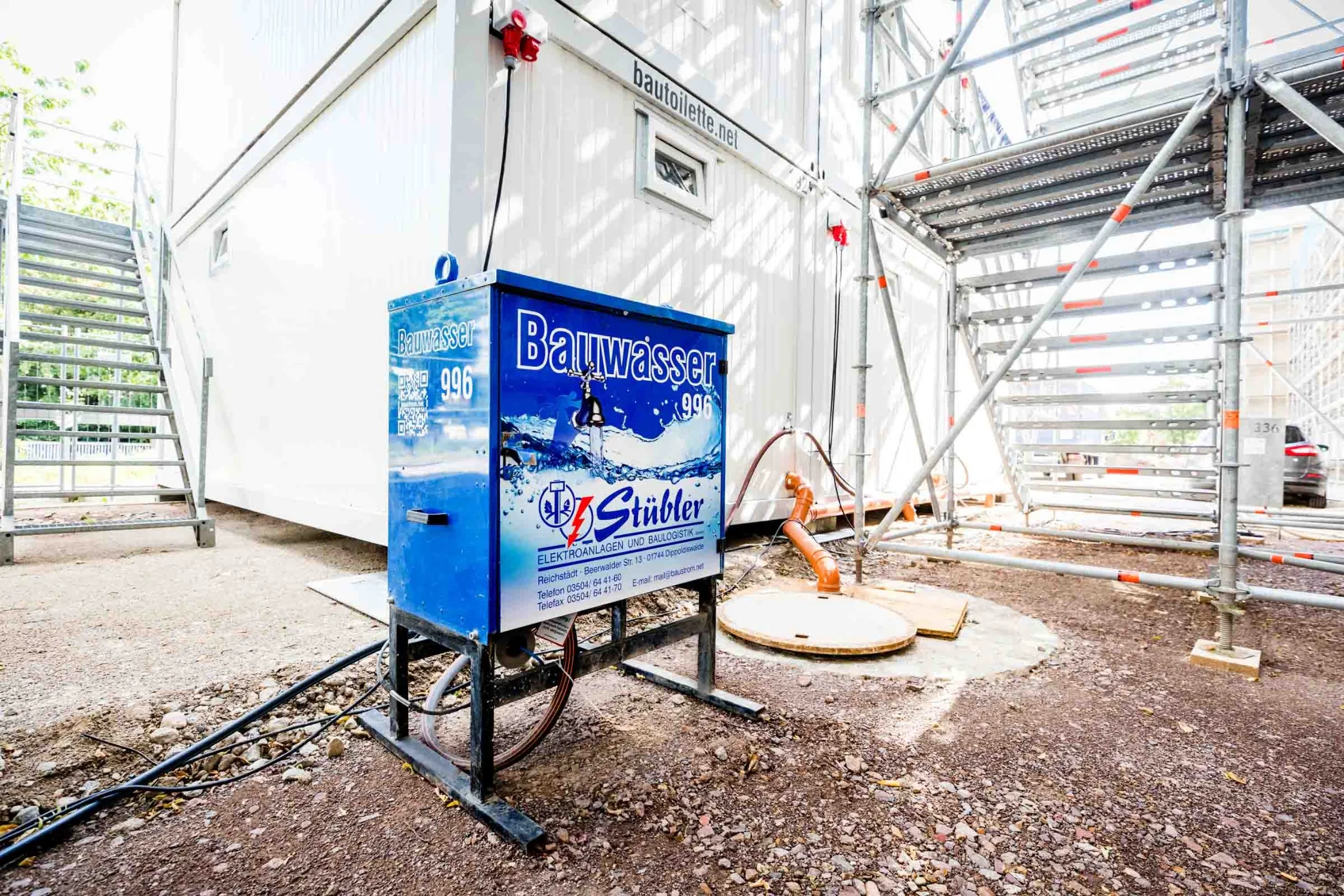 Bauwasserverteiler der Stübler GmbH auf einer Baustelle